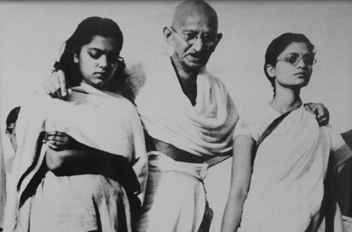 gandhi-experiments-celibacy-brahmacharya-prayog.jpg2